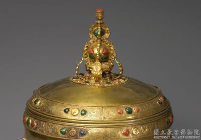 图片[2]-Gold lidded jar with gemstone inlay, Qing dynasty (1644-1912)-China Archive